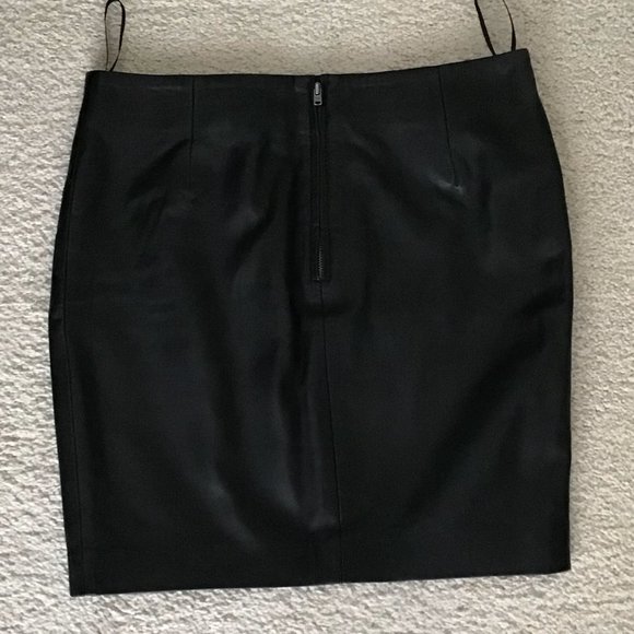 Genuine Lamb Leather Mini Skirt by VILA, Size S-XS, Diagonal Stitch - Picture 4 of 9